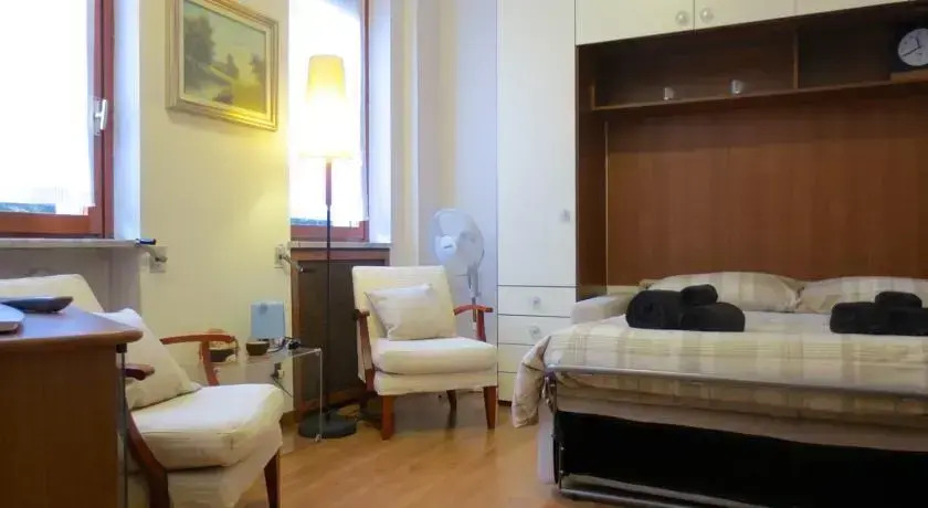Temporary House Milan Navigli Studios