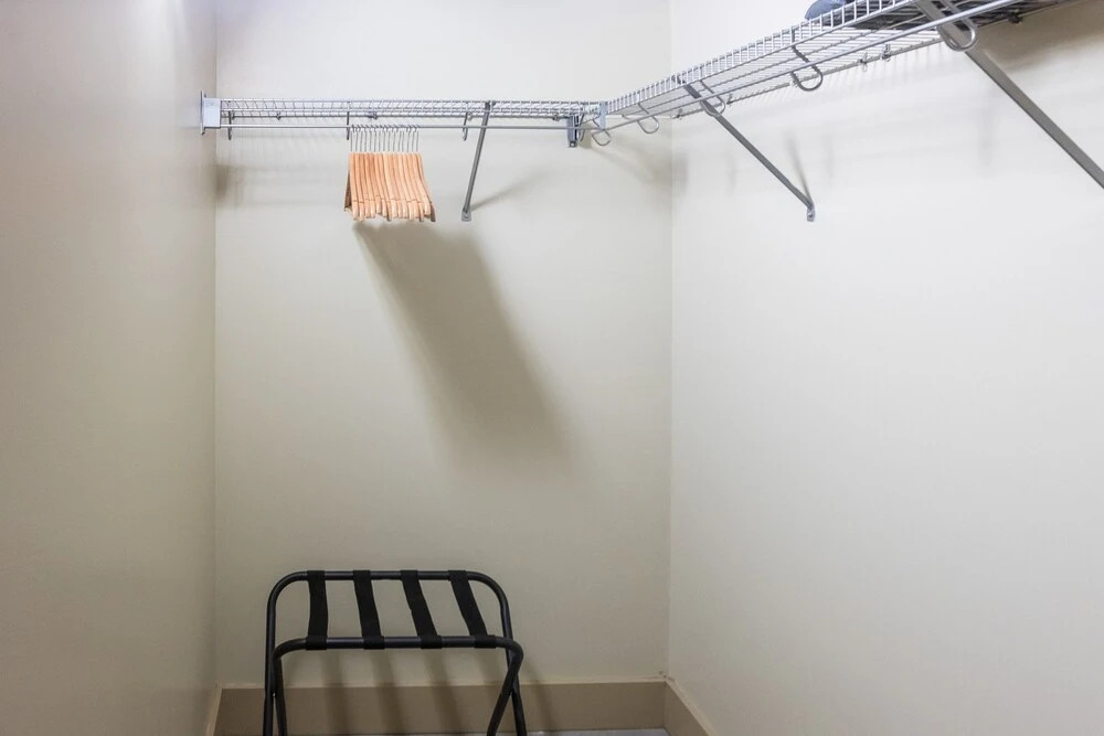 FRONTDESK 1209 Washington Ave Apts Downtown St Louis