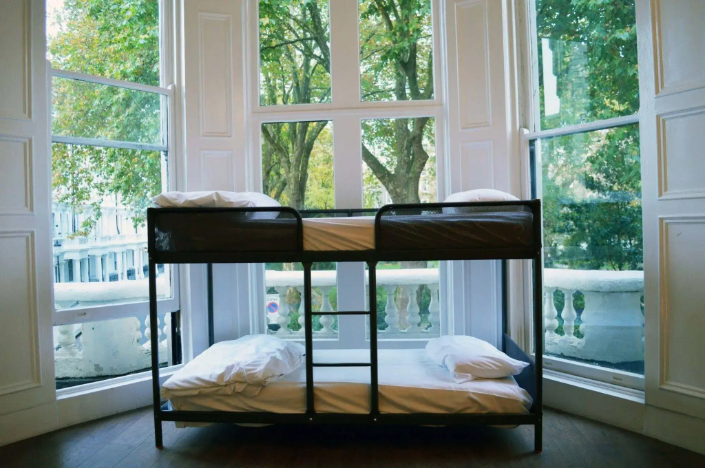 Barkston Rooms Earls Court