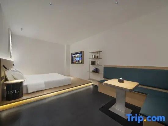 Shuangting Hotel