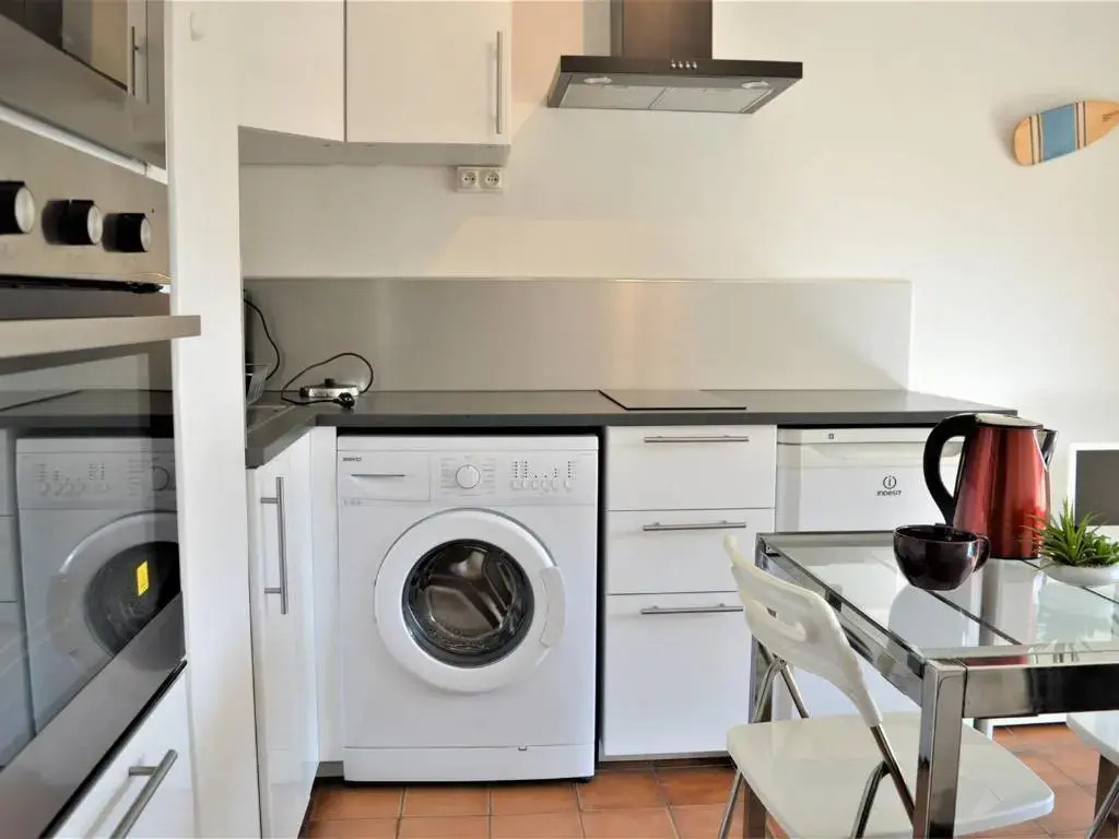 Appartement Cavalaire-sur-Mer, 1 pièce, 4 personnes - FR-1-226B-64