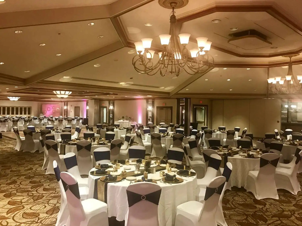 SureStay Plus Hotel by Best Western Lehigh Valley