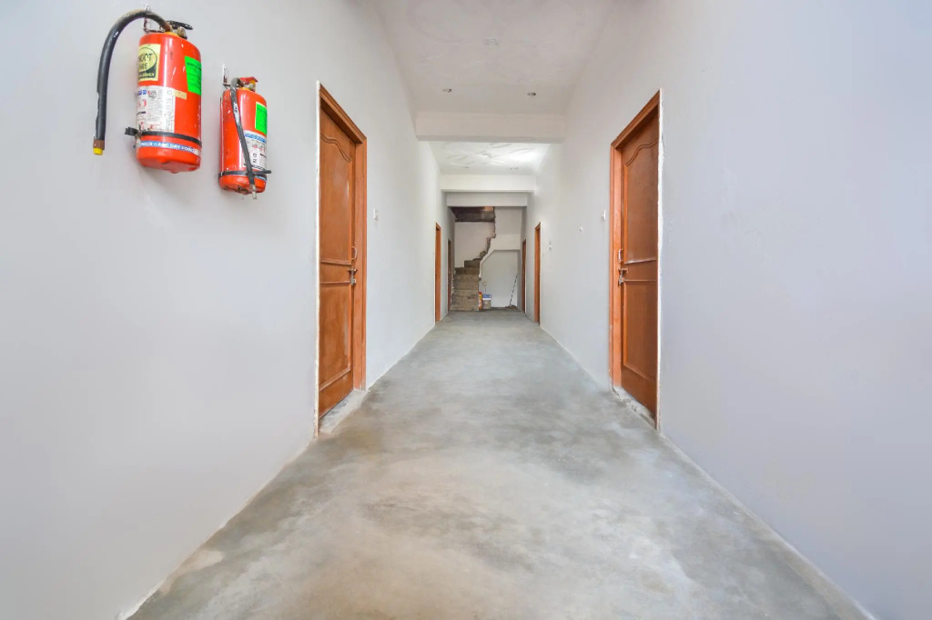 SPOT ON 66793 Kazmi Guest House