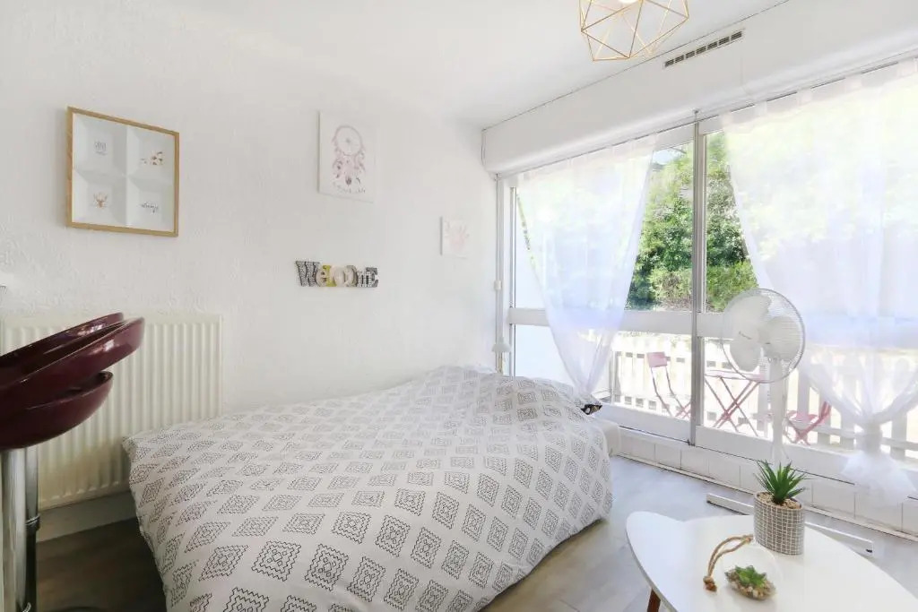 L escapade, wifi, parking, netflix, appart 2pers