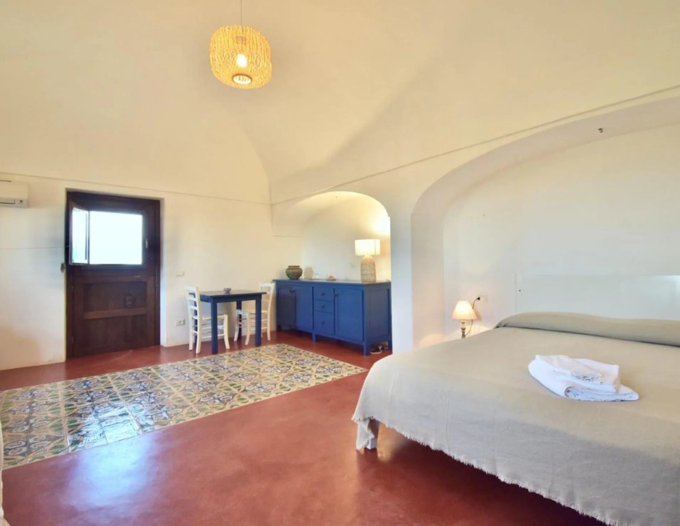Abraxas Vigne di Pantelleria - Tenuta Bukkuram