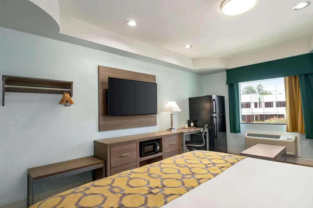 Baymont by Wyndham Kingwood