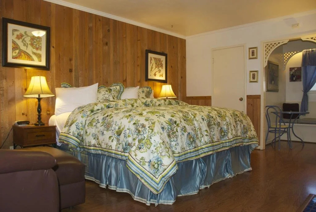 Carmel Garden Inn