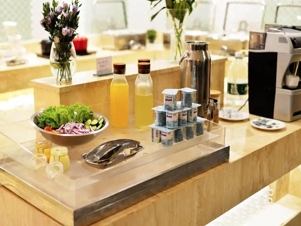 Ibis Qingdao Donghai