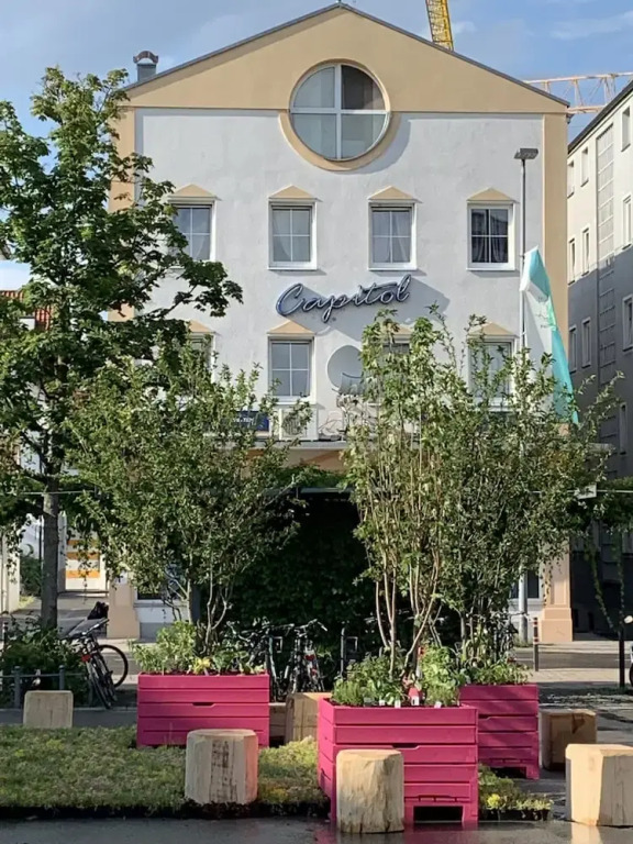 Hotel Capitol Zentrum - 24h