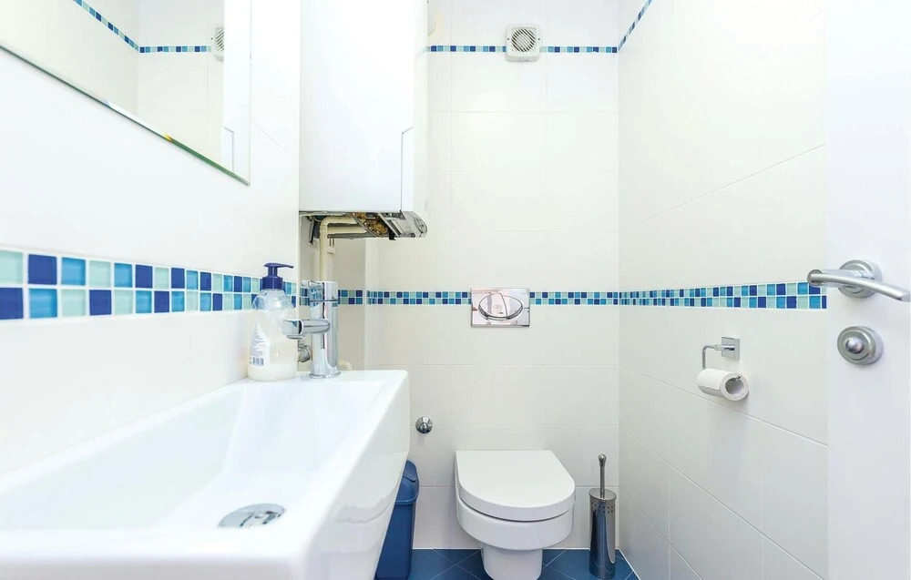 Awesome Home in Crikvenica With Wifi and 2 Bedrooms