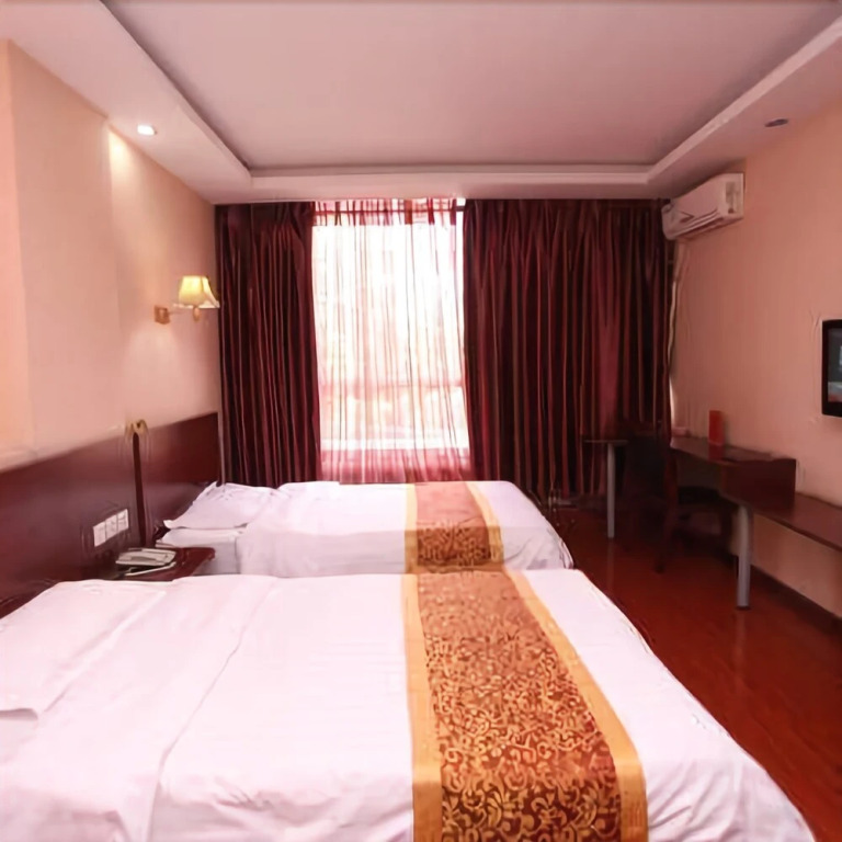 Jixiang Business Hotel