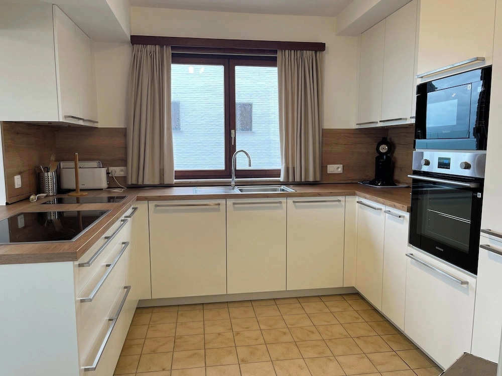 Seaside Apartment by the Zeedijk Promenade