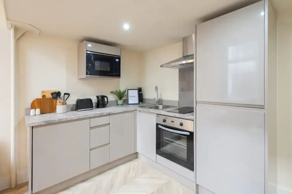 Host Stay Athenaeum House