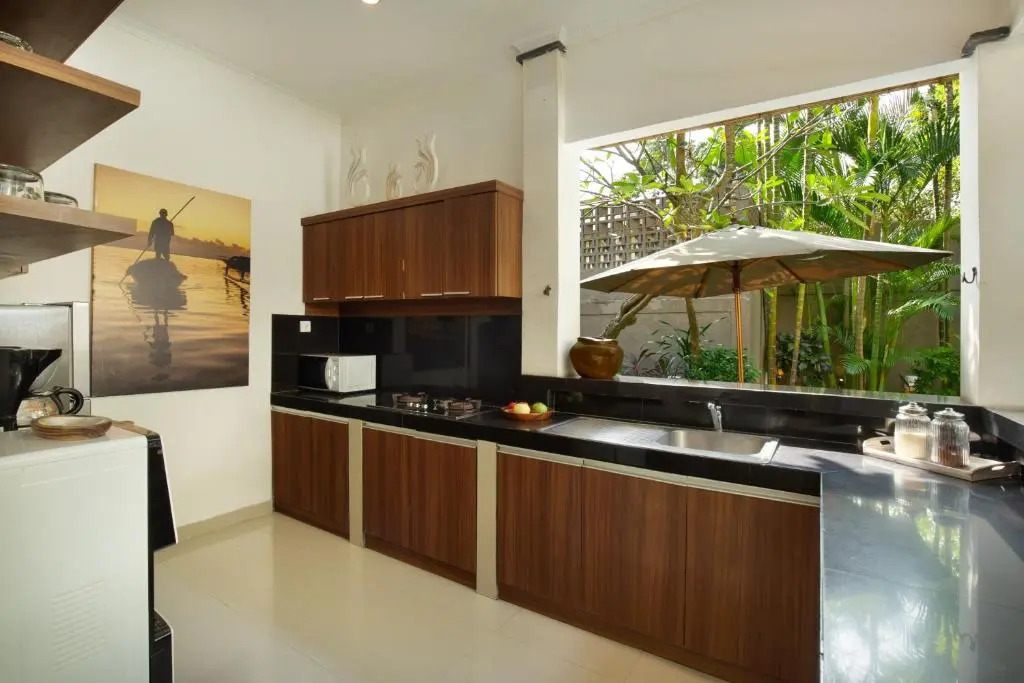 BIG Private 7 BED, 7 BATH, Goldflower Villa with 2x Pool, 2x lounge, Best location