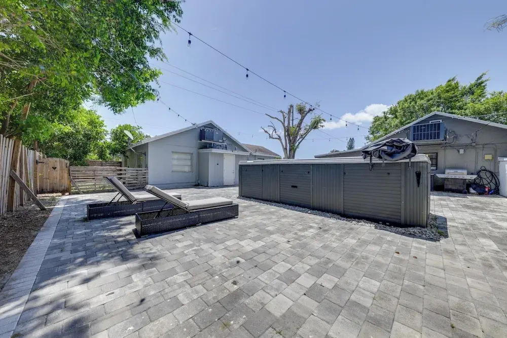 3 Mi to Beach & Boardwalk: Hollywood Spa House