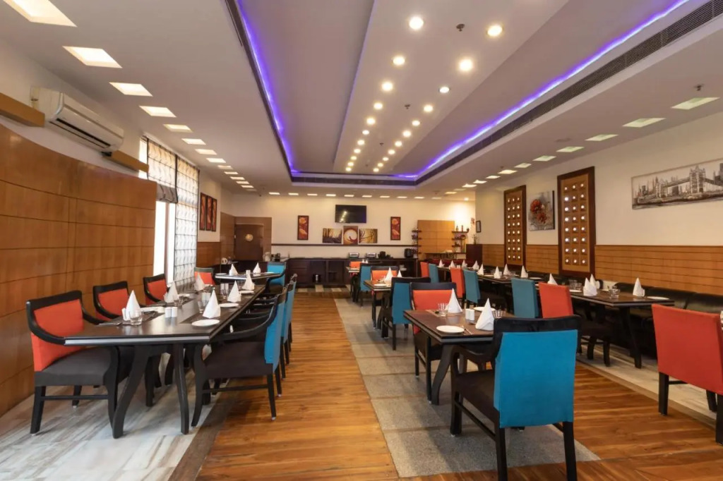The Competent Palace Hotel