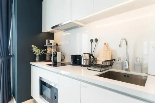 2bedroom 3min walk to bukit bintang 2 rooftop pool