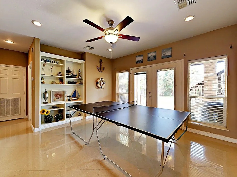 122 E Mars Home