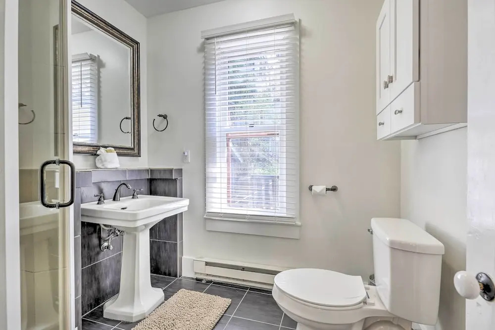 Close to Main St & Slopes: Breck Home w/ Hot Tub!