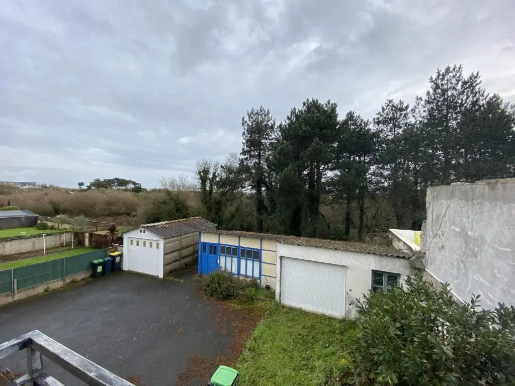 Maisonette en pierre rénovée avec jardin à 100m de la plage - 5/6 couchages et Wi-Fi - FR-1-349-179