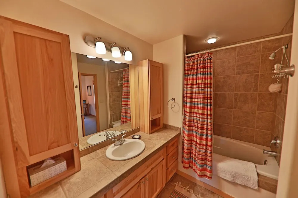 Slopeside 97 Clover Lane - 3 Br Condo