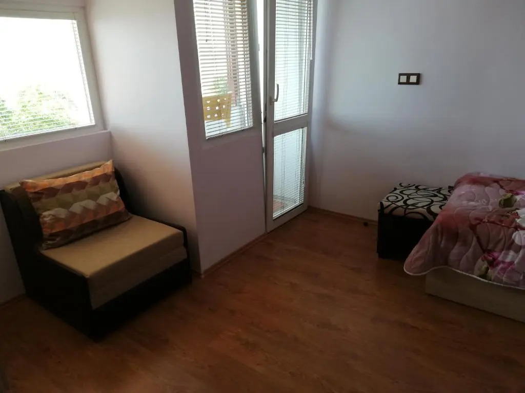 Guest House Emi