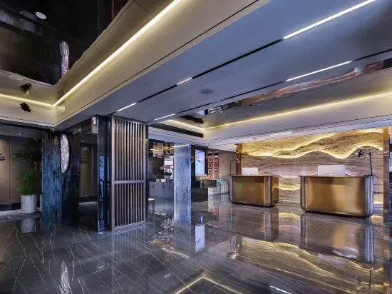 Ease Hotel Yi (Yichang Zhongnan Road Xingfa Square)