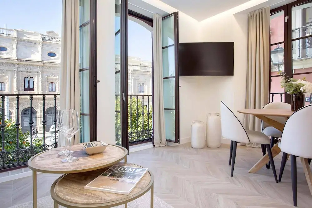 Luxury Apartment in Sevilla Center Chicarreros