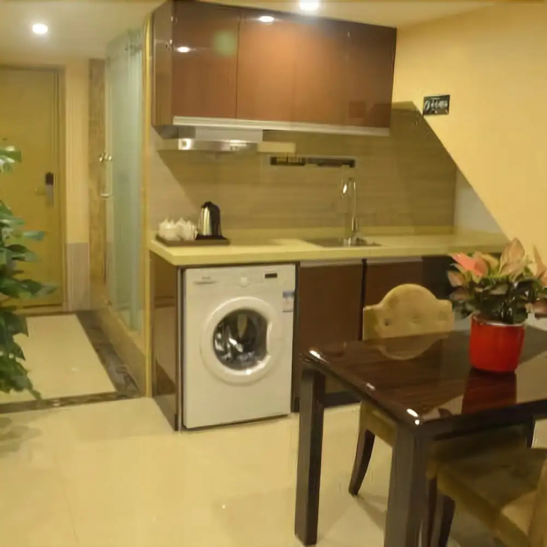 U Service Apartment