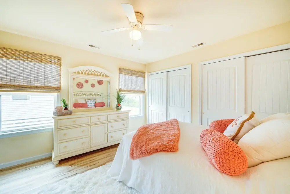 Nags Head Vacation Rental w/ Hot Tub: Near Beach!