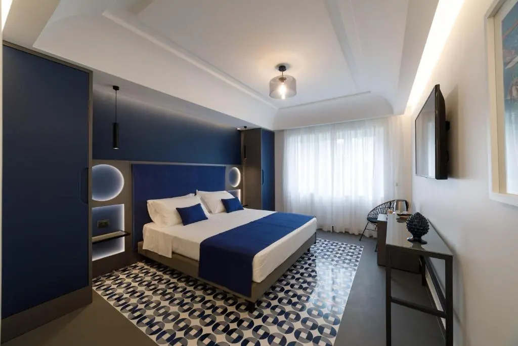 Akyra suites