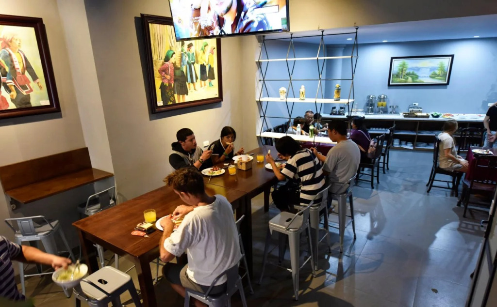 Group Nest Hotel