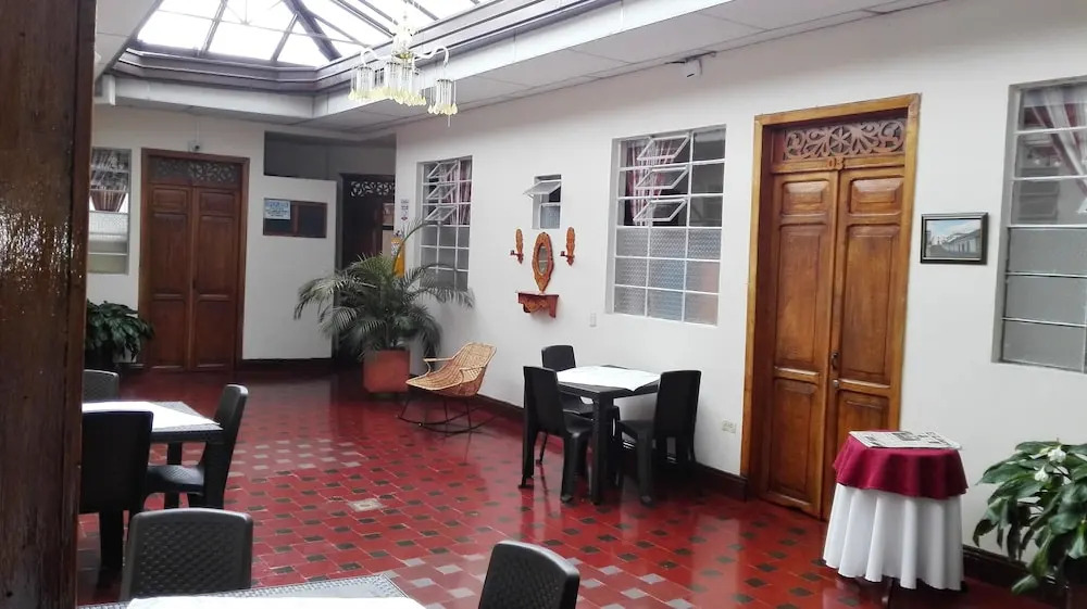 Hotel Alcayata Colonial