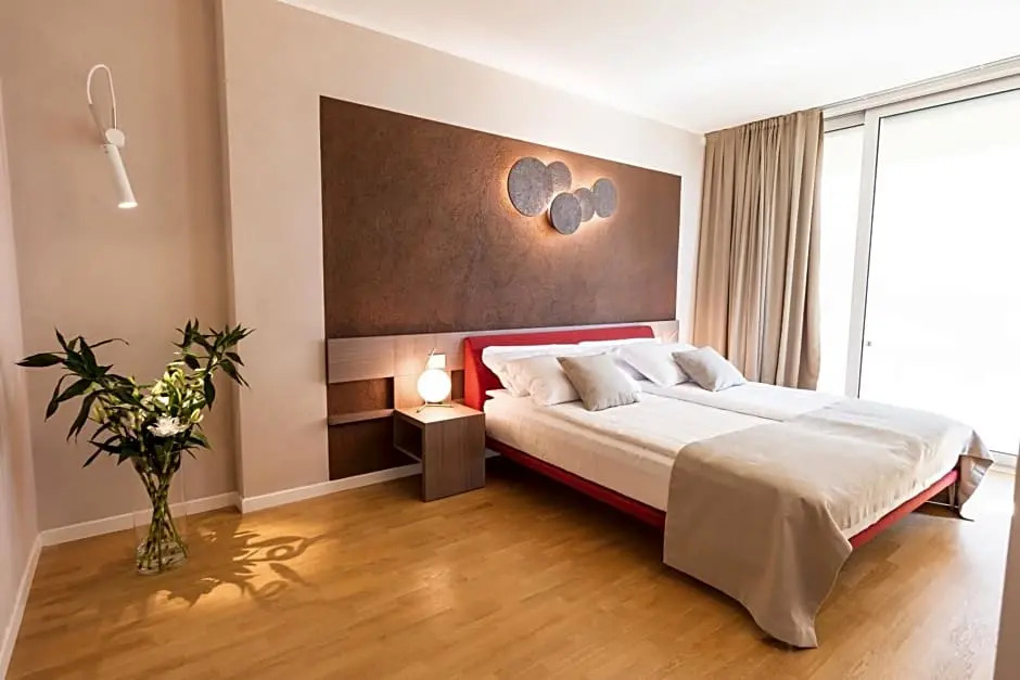 San Colombano Suites