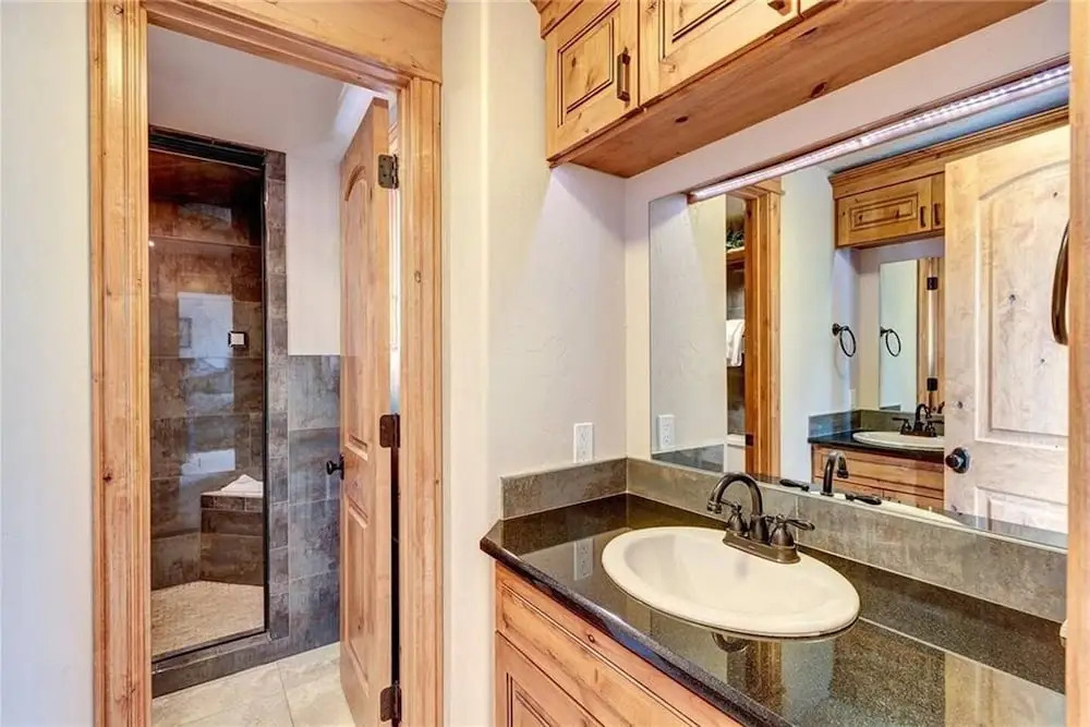 Luxe Alpine Loft Breckenridge Hot Tub