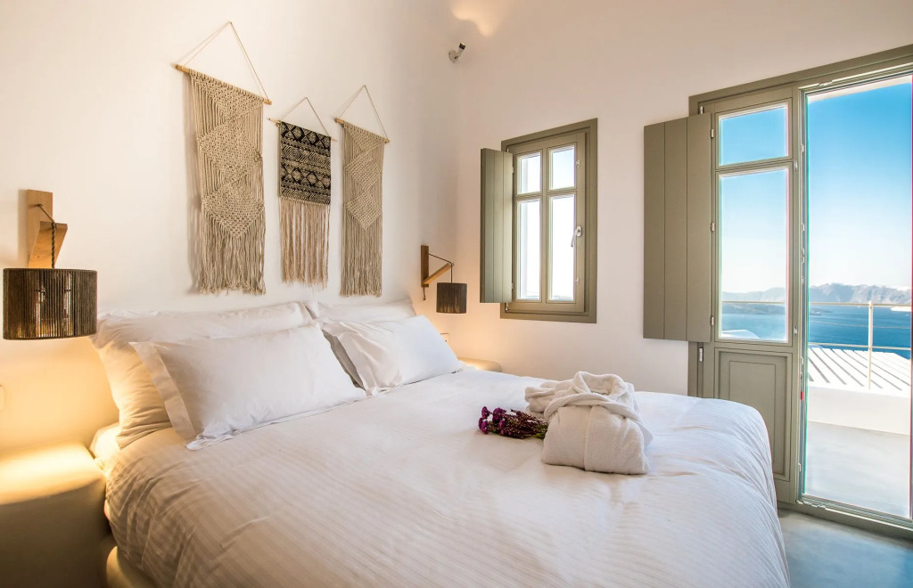 CAPE 9 Villas & Suites