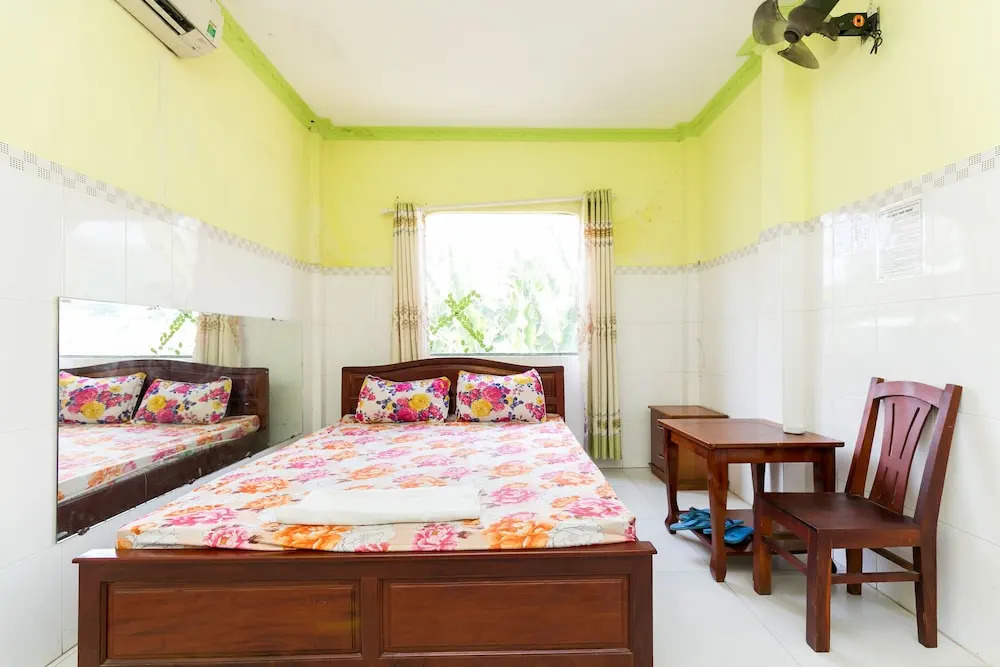 SPOT ON 936 Kim Hang Phat Hostel