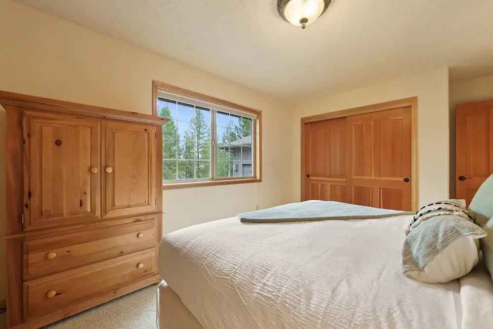 4 Tan Oak