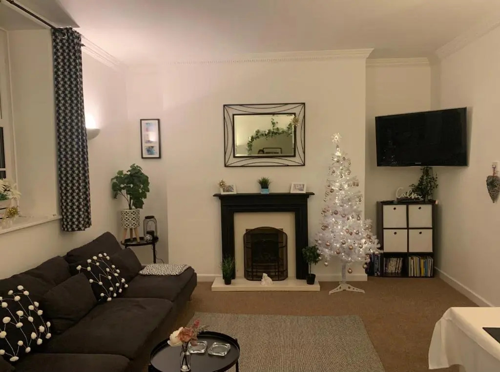 Seawards 2 Bedroomed Seafront Filey