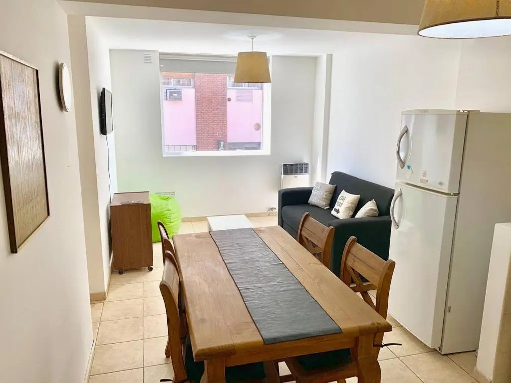 Depto de 1 dormitorio en Blvd. San Juan cerca de La Cañada