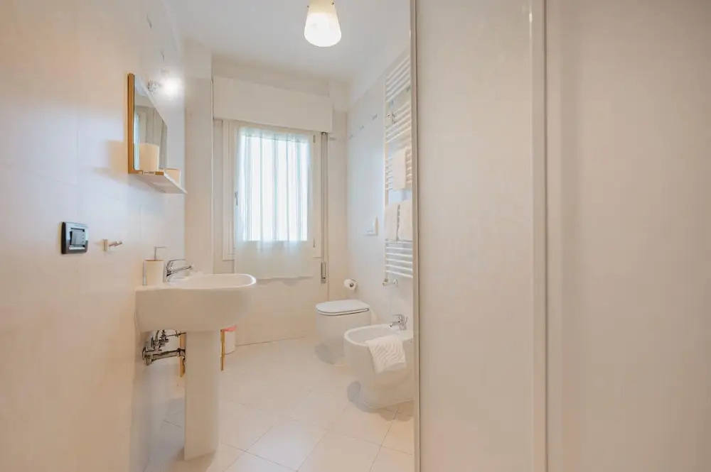 Poppys Flat -10 min from Venice & Wi-Fi