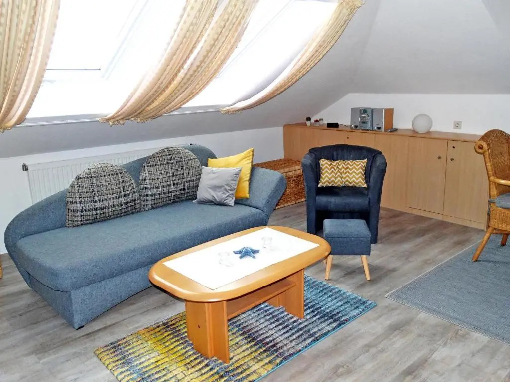 Ferienwohnung Sellin _ Strand 300