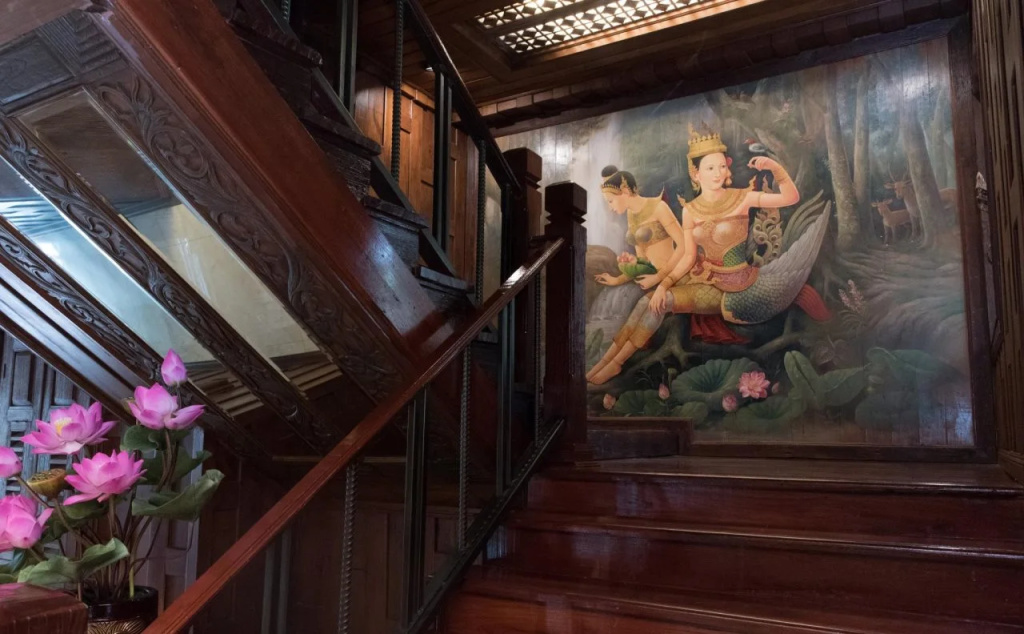 True Siam Rangnam Hotel