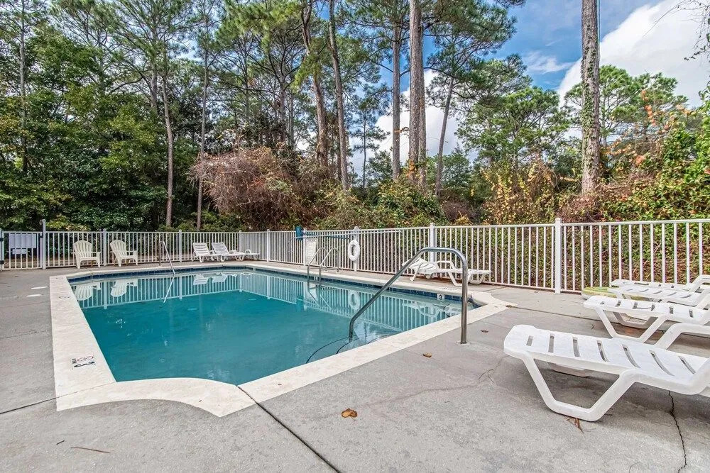 Laguna Breeze Unit C
