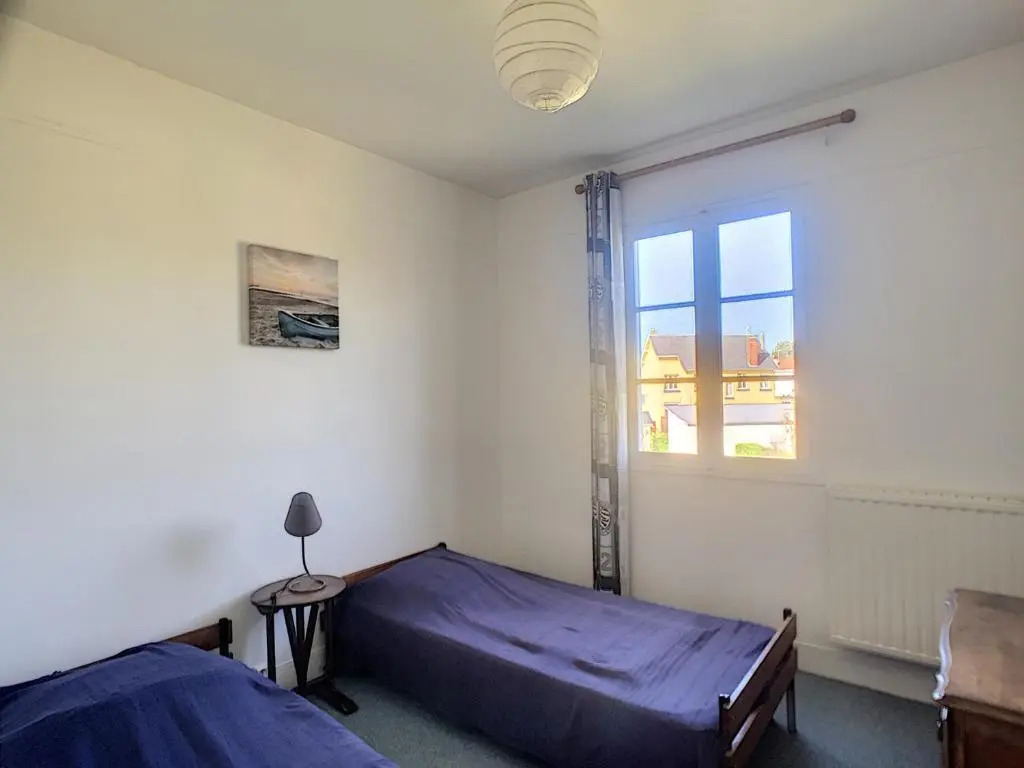 Maison Jullouville, 5 pièces, 8 personnes - FR-1-361-60