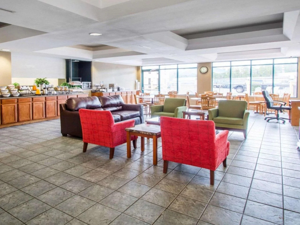 Rodeway Inn Wesley Chapel