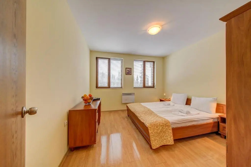 *By the Fireplace* Cosy 1BD Flat with a nice view