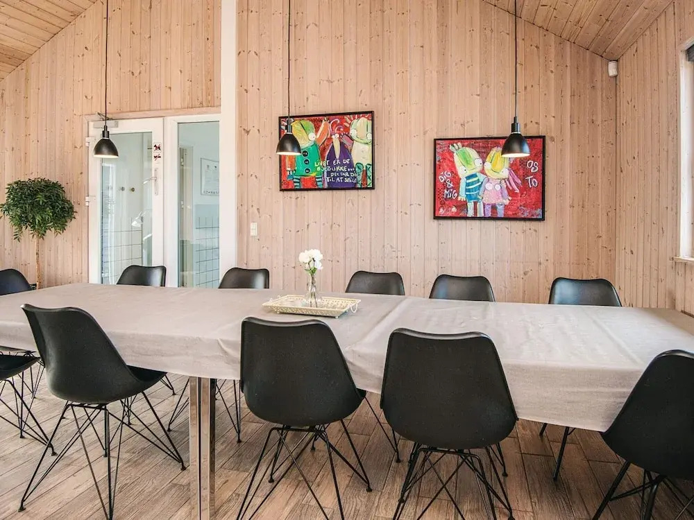 Beautiful Home In Løkken With Ethernet Internet