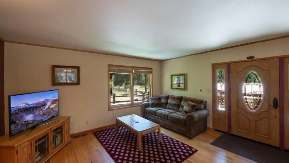 Scenic Wonders Apple Tree Home 3 Br