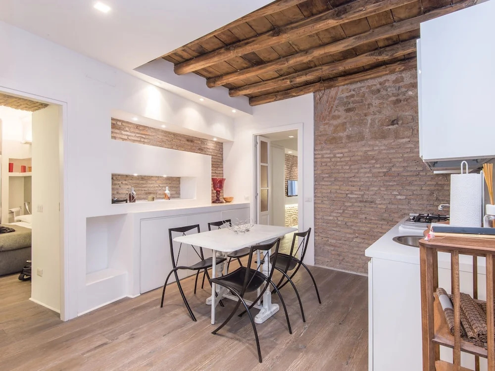 RSH Luxury One Bedroom Fori Imperiali